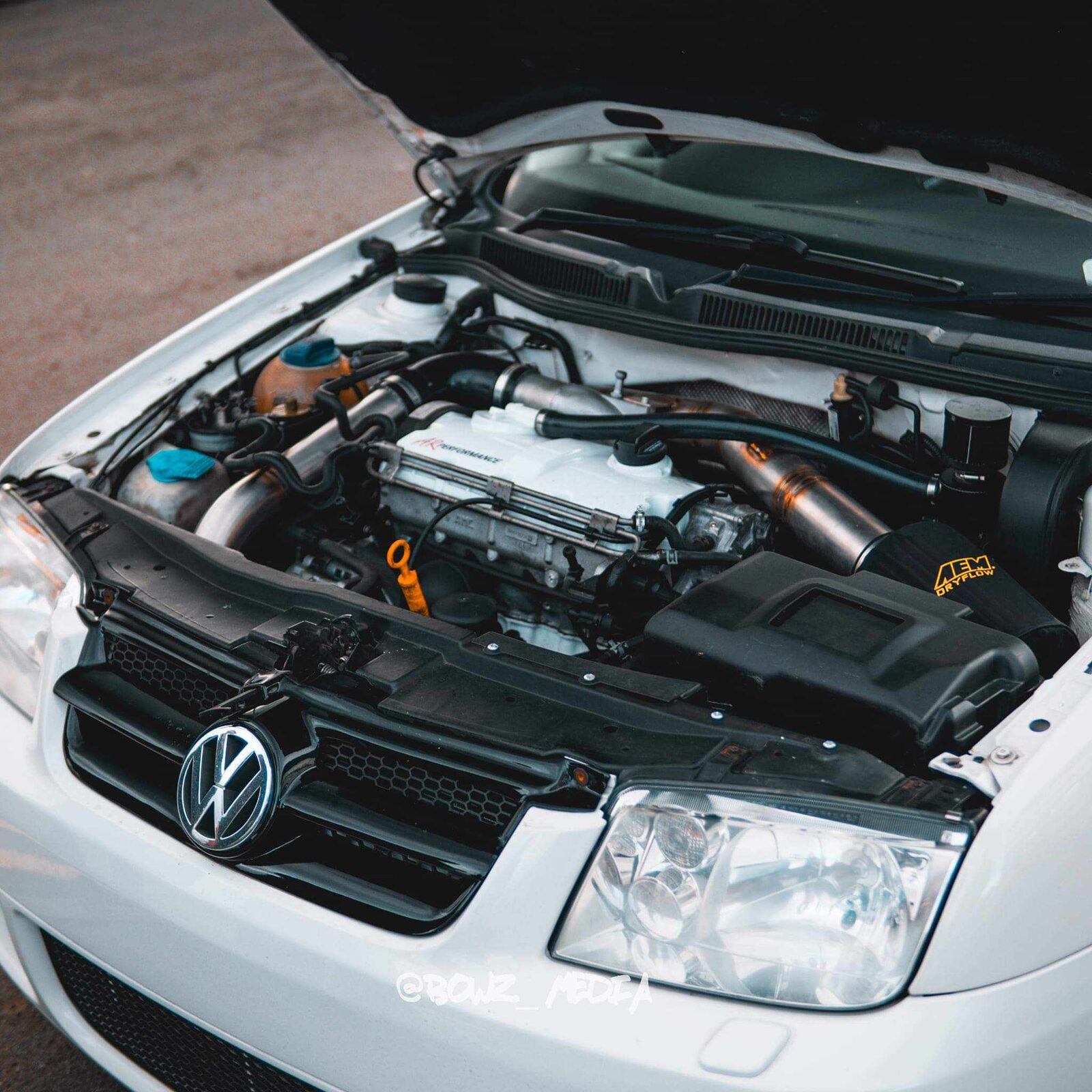 Bora engine bay with AR Performance rocker cover